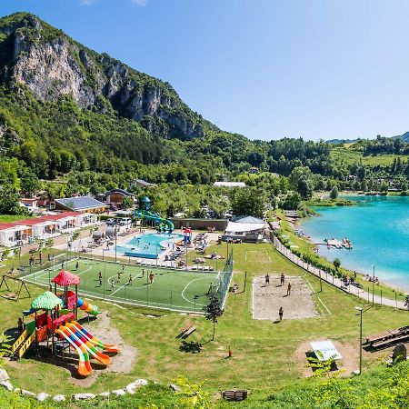 Family Wellness Camping Al Sole Молино-ди-Ледро Экстерьер фото