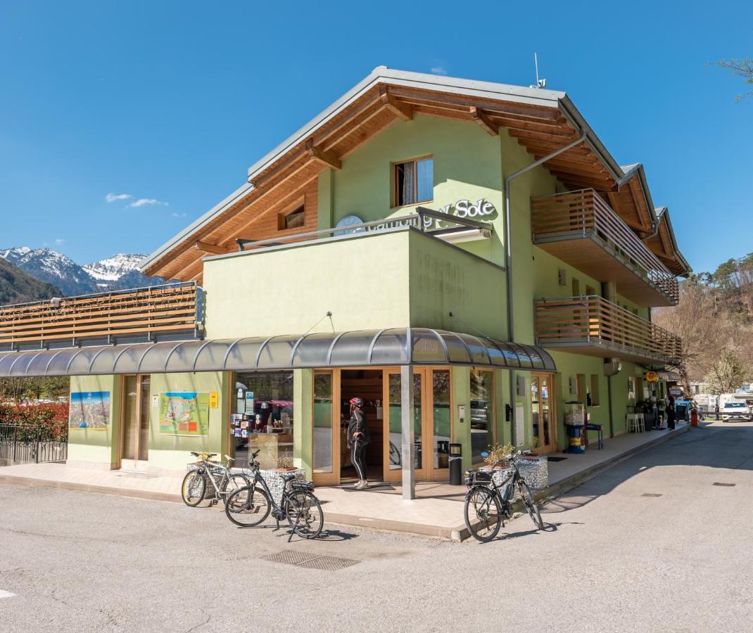 Family Wellness Camping Al Sole Молино-ди-Ледро Экстерьер фото