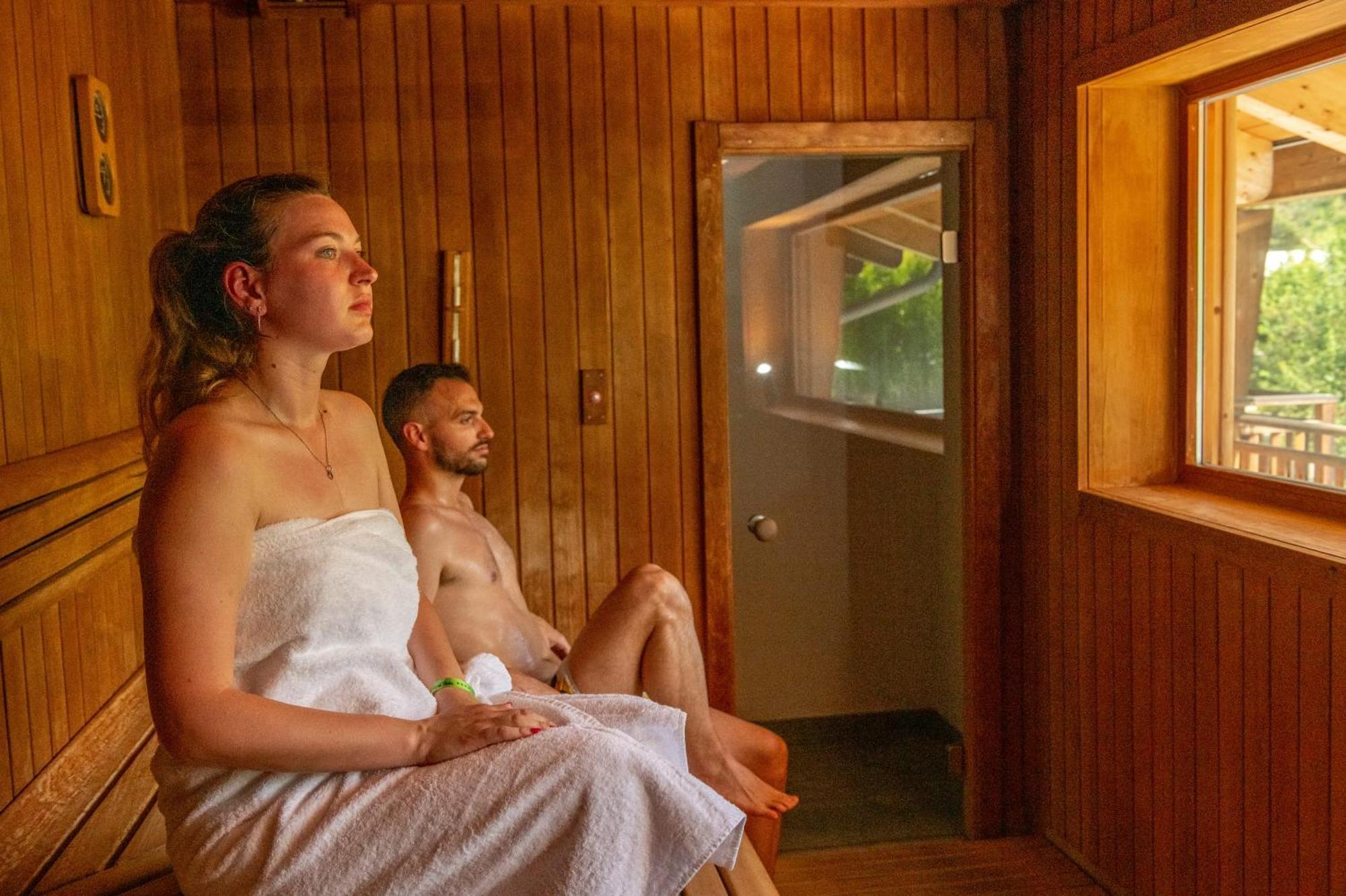 Family Wellness Camping Al Sole Молино-ди-Ледро Экстерьер фото