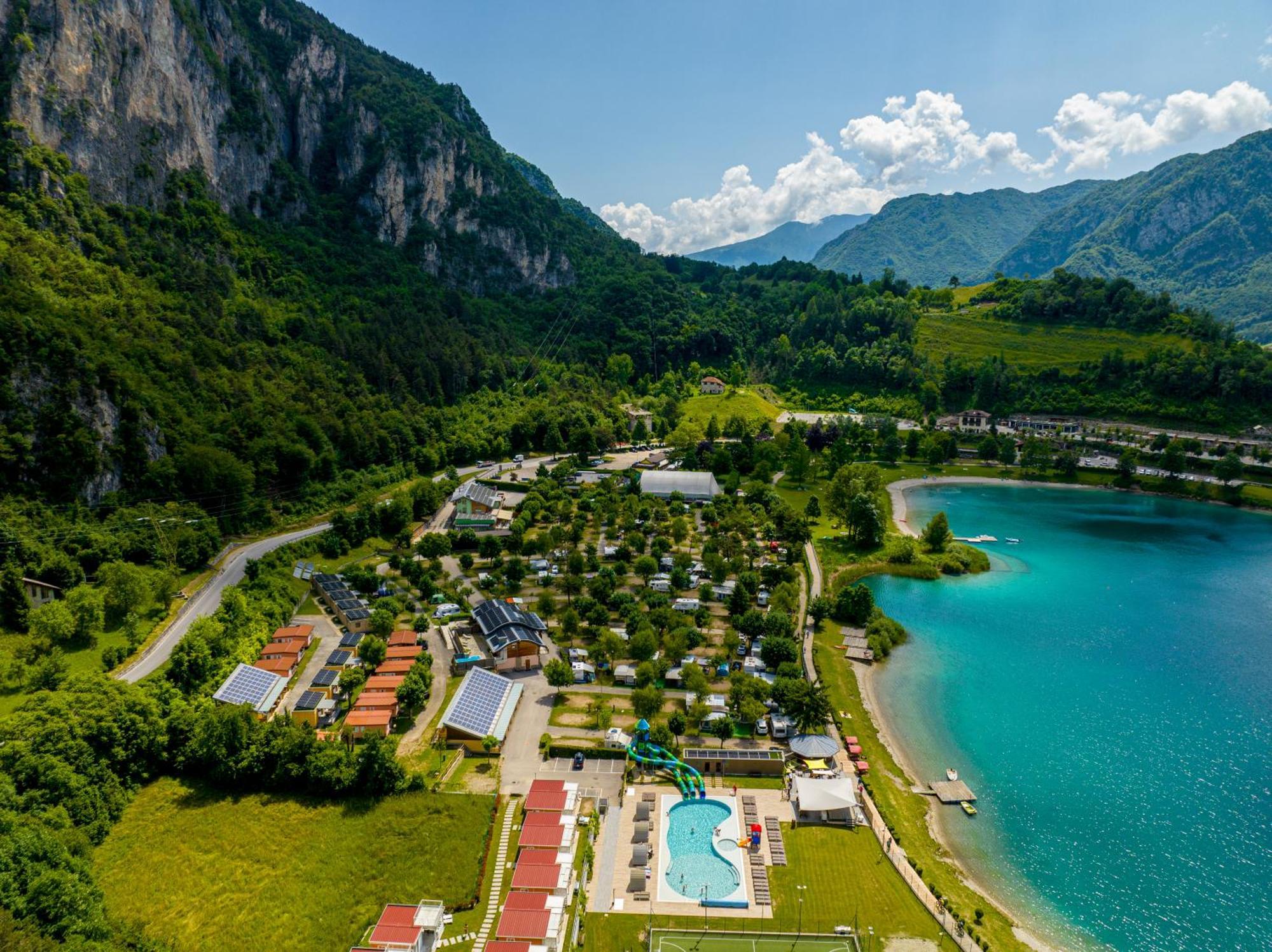 Family Wellness Camping Al Sole Молино-ди-Ледро Экстерьер фото